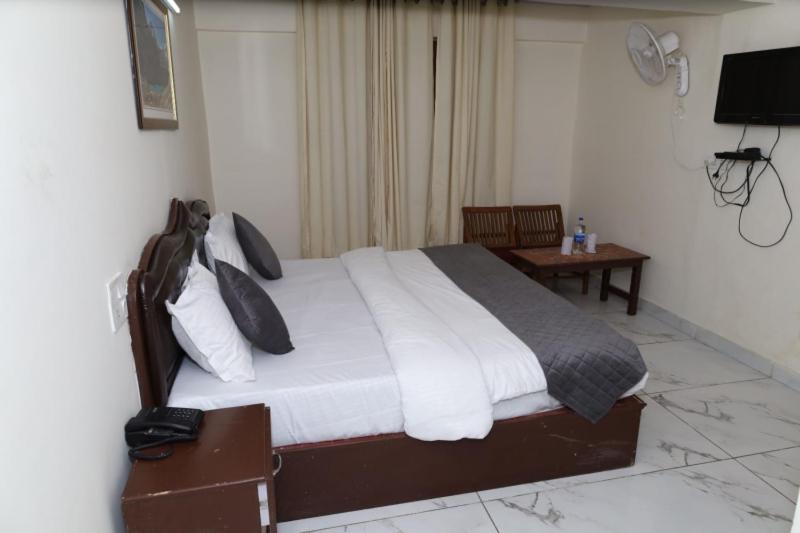 The Lahul Expedition By Beas Hospitality Hotel Manali (Himachal Pradesh)